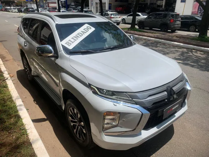 Mitsubishi Pajero Sport HPE-S 2.4 4X4 Diesel AUT 2023