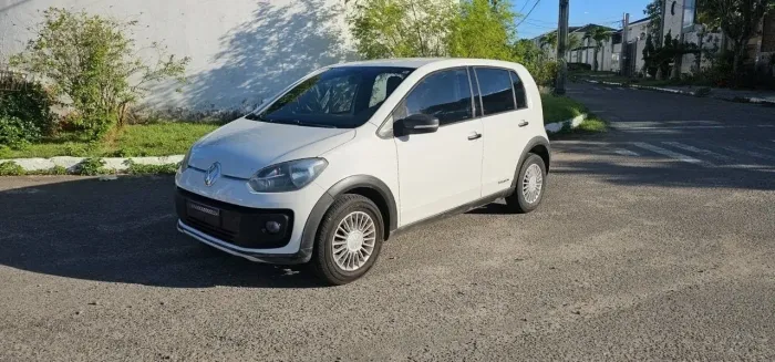 Volkswagen Up! Track 1.0 Total Flex 12V 5P 2017