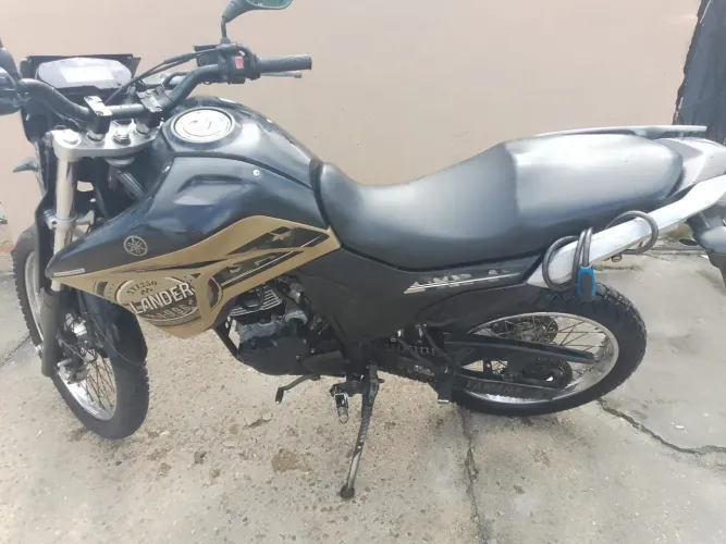 Lander XTZ 250 Quitada