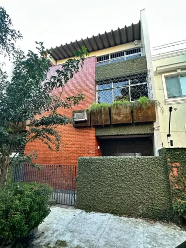 Imóvel para venda possui 267 metros quadrados com 3 quartos em Urca - Rio de Janeiro - RJ