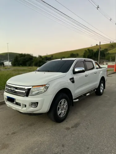 Ford Ranger XLT 2.5 16V 4X2 CD Flex 2013