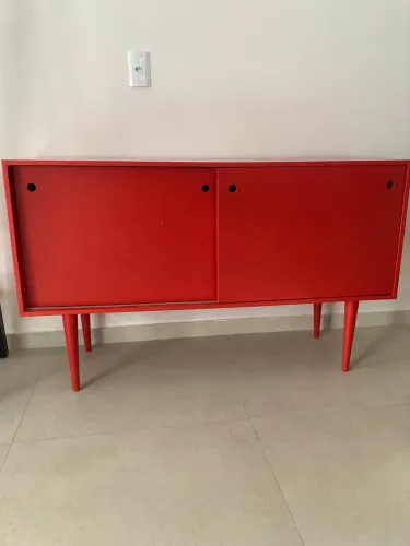 Aparador Buffet Vintage Vermelho com Portas de Correr - Elegante