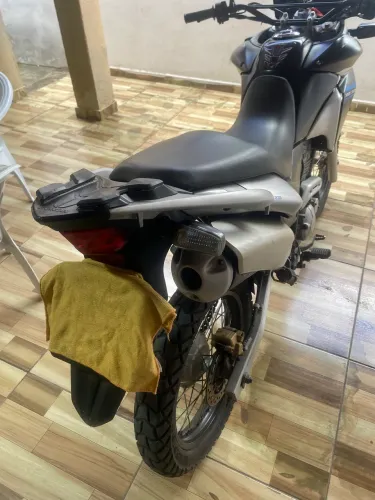 Vendo um Xre ano 2015