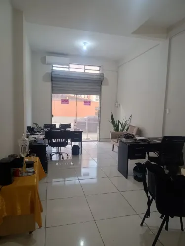 Loja comercial em Praia das Gaivotas