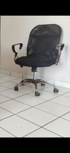 Cadeira de Escritório C/Defeito