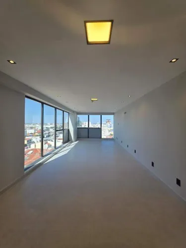 Sala Comercial para Alugar no Trade Center - Esquina Vista Cidade