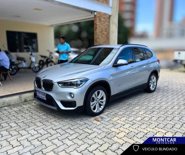 BMW X1 Sdrive 20I X-line 2.0 TB Active Flex 2017