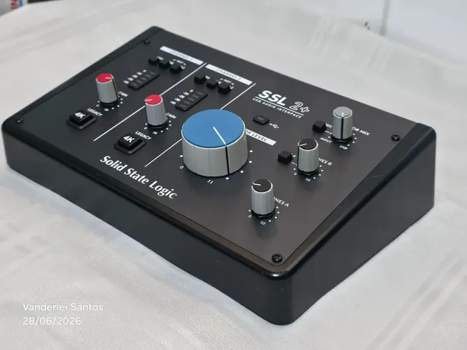 Interface de áudio Solid State Logic SSL2+