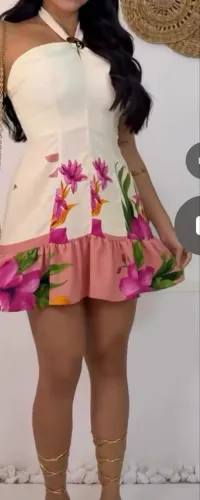 Vendo vestido novo, na etiqueta, com short por baixo 