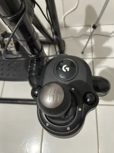 Volante G29 + Câmbio