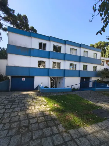 Apartamento com 2 dorm. p/ alugar em otima localização, reformado, sem-mobiliado,rua sem s
