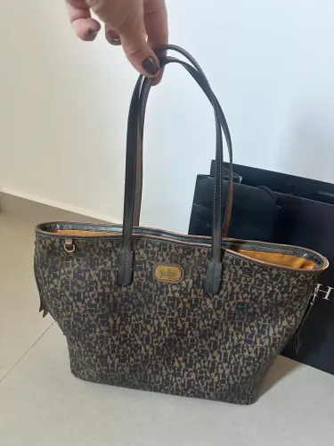Bolsa Vítor Hugo 
