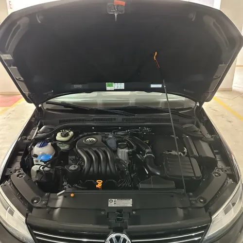 Volkswagen Jetta Comfortline 2.0 T.flex 8V 4P Tipt. 2011