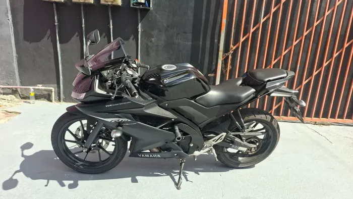 R15 Semi Nova