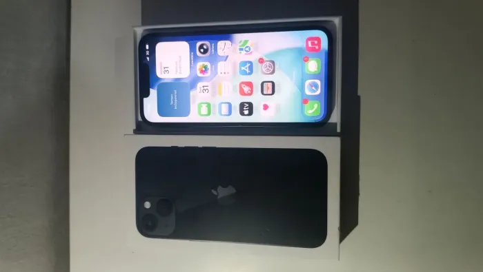 iPhone 13 128 GB todo original