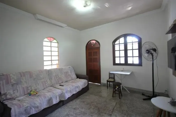 Casa à Venda - Dom Bosco, 3 Quartos, 400 m2