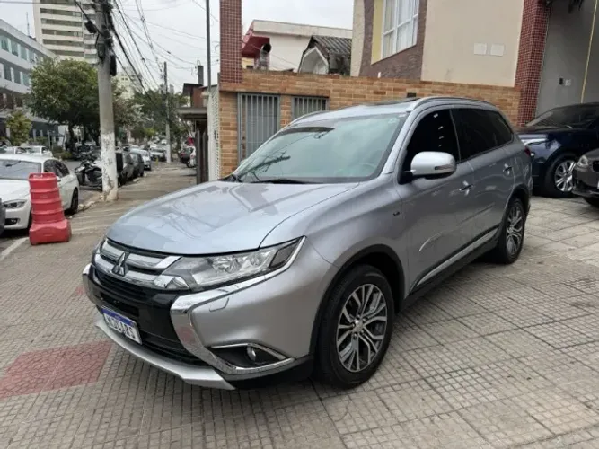 Mitsubishi Outlander 3.0/ GT 3.0 V6 Aut. 2017