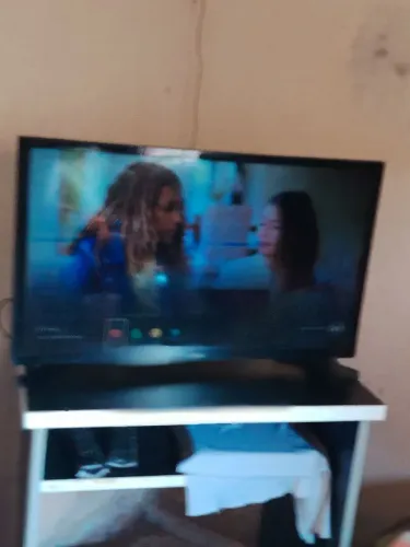 TV SANSUNG 32" COM DEFEITO PRA VENDER LOGO!!!