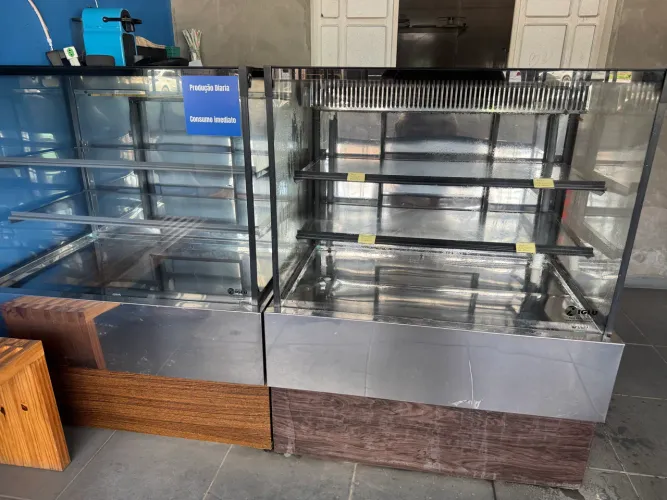 Vitrine expositor refrigerado luxo 