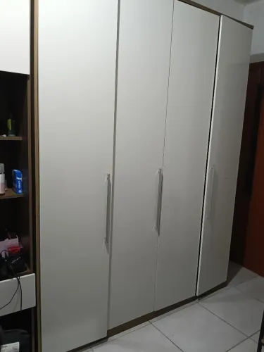 GUARDA ROUPA - DE CASAL