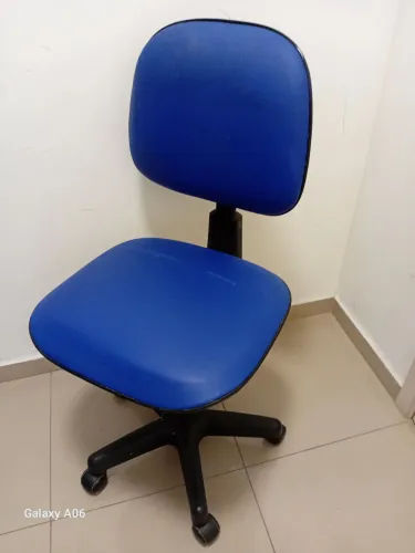 CADEIRA DE ESCRITORIO EXECUTIVA 