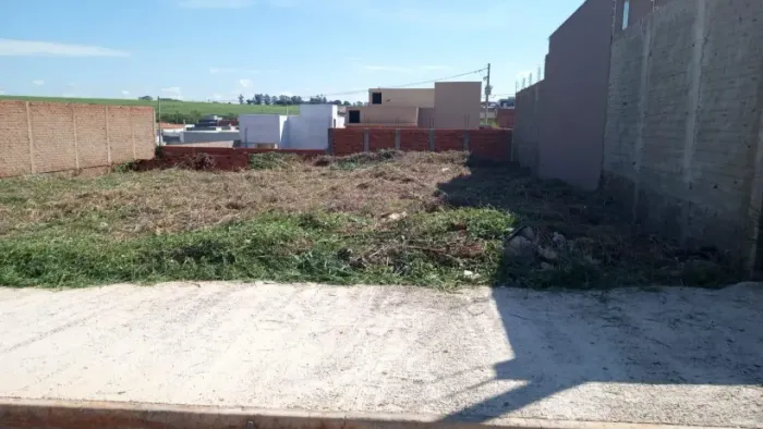 Terreno Área em Jaú