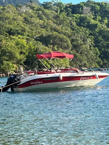 Vendo lancha 21,65 pés