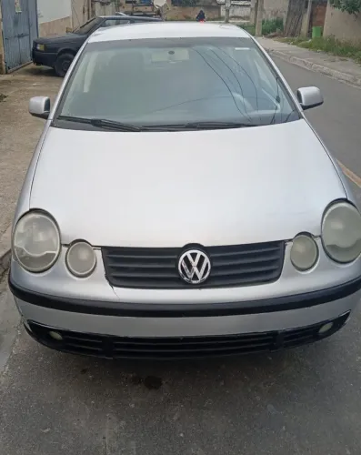 Volkswagen Polo Sedan 1.6 MI 101cv 8V 4P 2005