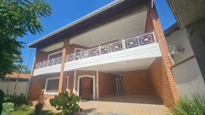 Sobrado de Alto Padrão à Venda no Jardim Magnólia  Campinas/SP