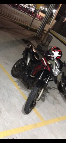 Troco moto xre por carro