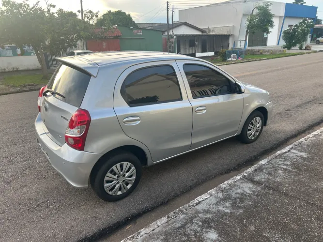 Toyota Etios X 1.3 Flex 16V 5P Mec. 2018