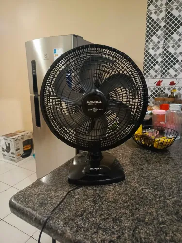 Vendo ventilador pequeno novo