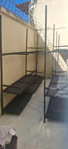 Arara de roupas