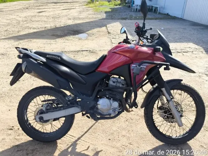 Honda XRE300 toda revisada
