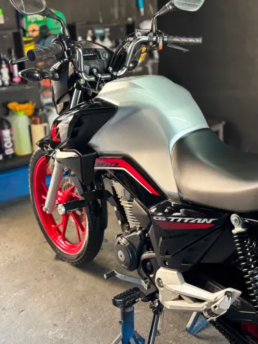 Vendo titan 160 ano 2023