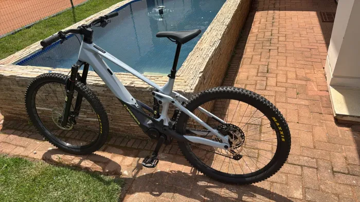 Orbea Wild M20 Carbon Bosh EBike 