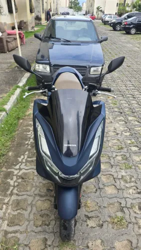 Vendo pcx em ótimo estado de conservação 