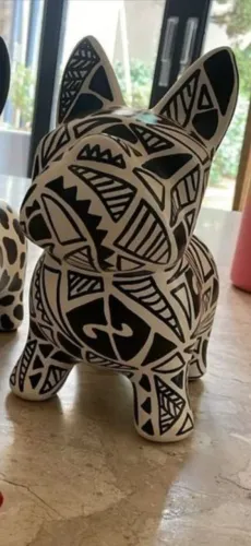 Escultura cachorro de cerâmica 