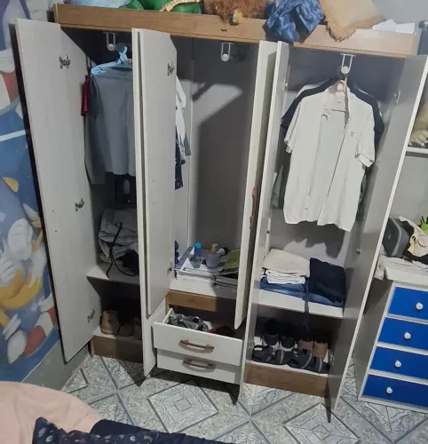 Vendo guarda roupa infantil