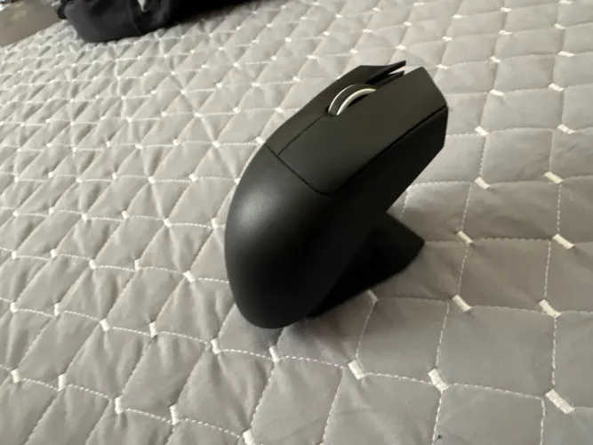 Mouse atack shark x11 com base de carregamento
