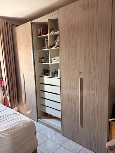 Guarda roupa