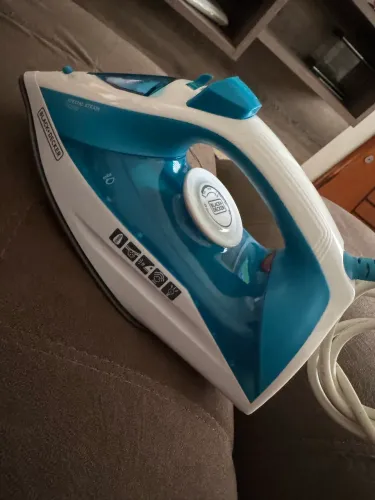 Ferro de passar 220v