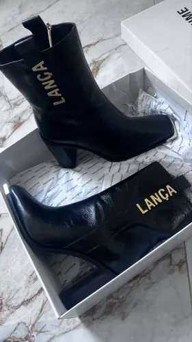 Bota Preta Lança Perfume Tam 38