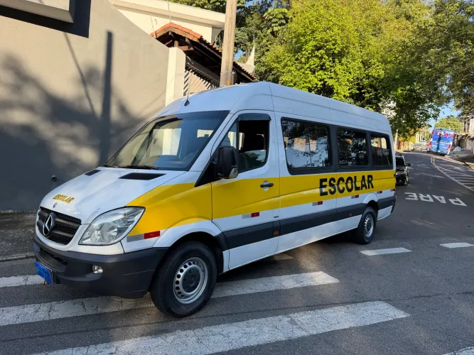 Mercedes-Benz Sprinter 415 Van Standard T.a. 2.2 Dies. 2013