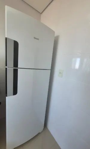 Geladeira branca, Frost Free Duplex - 386 litros CONSUL