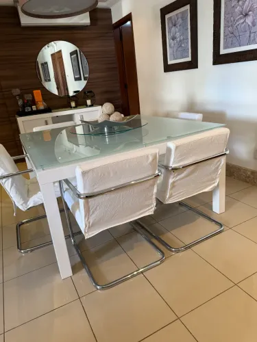 Cadeiras em inox para sala de jantar e/ou Escritório