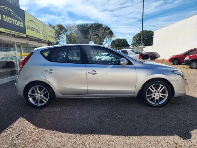 Hyundai I30 2.0 16V 145cv 5P Aut. 2011