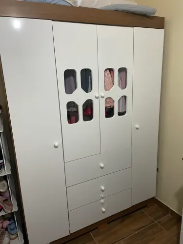 Guarda roupa infantil