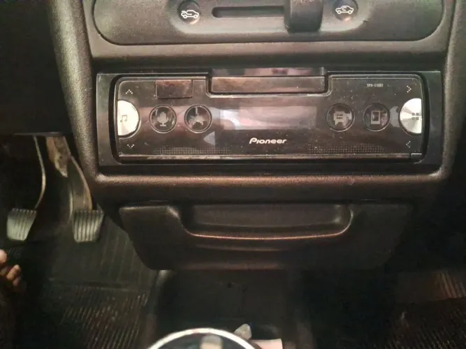 Vendo rádio Pioneer com Bluetooth Compatível com app Pioneer Smart Sync