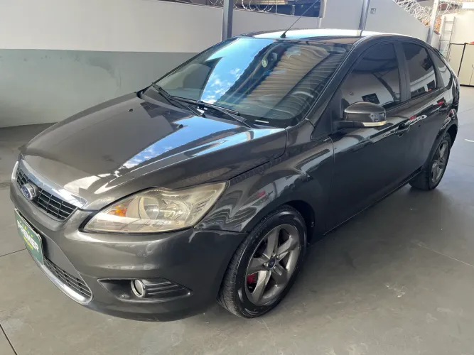 Ford Focus 2.0 16v/ 2.0 16V Flex 5P 2013